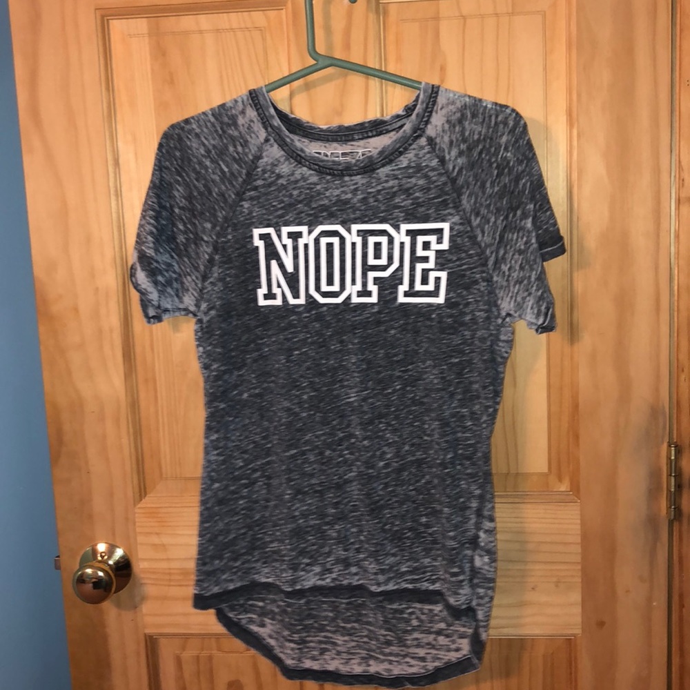 Short sleeve shirt